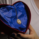 Colar de Nossa Senhora Aparecida com Moldura em Ouro